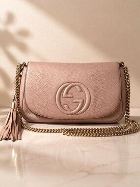 Authentic Gucci Soho Disco Pink Leather GG Tassel Chain Crossbody Bag Luxury